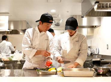 キッチン未経験から始めたスタッフも多数!