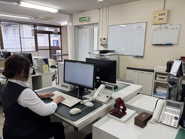 株式会社ジャスト・ワン 月給22～27万円＋賞与年2回！
 完全土日祝休みでメリハリも◎