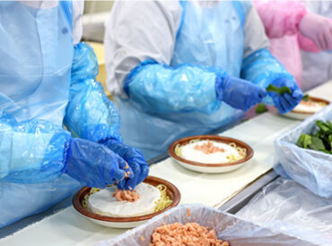 ▼シフトも柔軟で家庭や
プライベートと両立しやすい♪
＊土日だけ働きたい
＊本業の合間に稼ぎたい
という方にオススメ◎