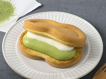 銀座コージーコーナー　イトーヨーカドー大森店 季節限定品も、定番のジャンボシュークリームも！
スタッフに配布される割引券の使用で、20％オフでお得に購入できるんです♪