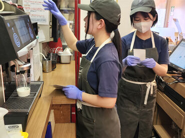 ★ここに注目♪
＼嬉しい社割⇒全商品が『半額』で買えちゃいます◎／
＼髪色自由◎長髪の方も結べばOK♪／