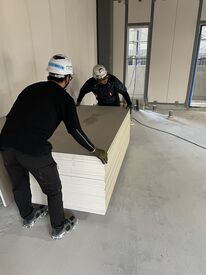 週2～OK！！
勤務パターンは多数なので、プライベートとも両立可能◎