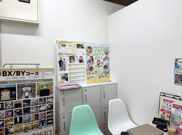 未経験から始めたスタッフも多数活躍中♪
特別な経験や専門的な知識がなくても大丈夫！
安心して始められる環境です◎