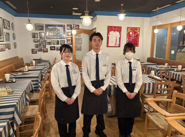 ピッツェリアマルデナポリ 名古屋店 ＼副業や学業・サークルとの両立◎／
「土日だけ」「平日ランチだけ」など
あなたのライフスタイルに合わせた働き方ができます♪