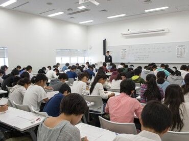 株式会社伸学工房　※勤務地：町田エリア 初バイト・試験監督未経験も大歓迎♪
マニュアル＆動画も充実！
安心してお仕事を始められます◎