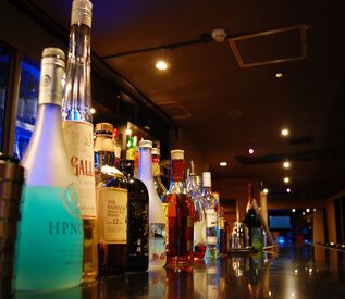 スナックに近い雰囲気でゆったり働ける♪
オープニングメンバーとして一緒にお店づくりを楽しみませんか★