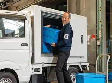 株式会社ロジクエスト 軽自動車でスイスイ配送♪
大きなトラック等ではないから初めてでも安心！
ご自身の車で配送もOK！条件面の優遇あります◎