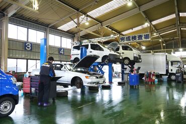 健康経営優良法人の認定《3年連続》
■リラックスルーム完備
■人間ドック・健康診断 etc.
働きやすい環境も充実◎