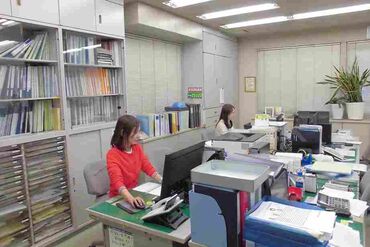 株式会社藤榮商事　岩槻リサイクルセンター 分からないこともすぐに聞ける温かい雰囲気の職場です◎
安心してお仕事スタートできますよ♪