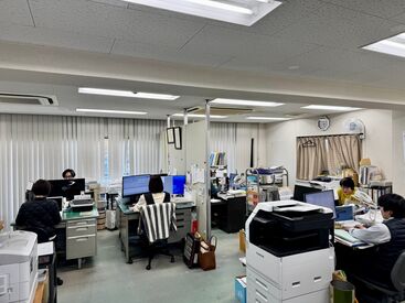 社会保険労務士法人 シャローム ≪翠町小学校から徒歩2分≫
軽自動車やバイク・自転車通勤OK！
交通費は全額支給いたします◎