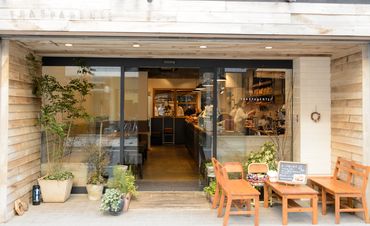 TRASPARENTE La Caltorina(トラスパレンテ ラ カルトリーナ)  『パンやコーヒーが好き』
『カフェ、パン屋さんでお仕事を探していた』
なんて方にピッタリです♪