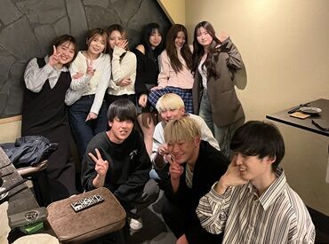 ＼当店なら！／
髪色・髪型・ピアス…ほぼ自由♪
さらにシフトも《週1日～》で、アナタらしく働けちゃいます★