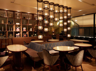 RIGOLETTO SMOKE GRILL & BAR（リゴレットスモークグリルアンドバー）/110a キラキラと輝くようなラグジュアリーな空間も『リゴレット』の魅力！京町家造りの一軒家の中にこんな空間が広がるサプライズ！