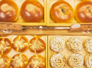 \週2日・1日4h~OK/
残業もなく、プライベートも大切にできます♪
イオンモール内なので、帰りはそのままお買い物も◎