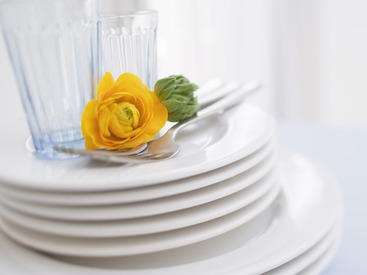  技研サービス／勤務地：金沢赤十字病院 食器を機械にセットして、洗浄するお仕事◎
