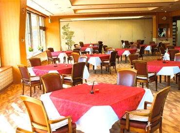 高根カントリー倶楽部(0001) ▼関越自動車道東松山I.Cより20分
車通勤OK！無料駐車場も完備◎
季節や天候に左右されず、
ドライブ気分で通うことができます♪