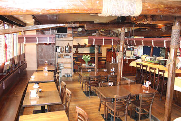 ＼Ｗワーク・扶養内勤務もOK／
◎主婦さん活躍中◎
駅からも近く通勤にも便利!!
無理なく働きたい方にオススメです♪