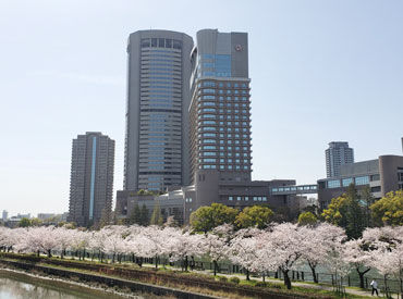 ◆年間休日120日以上！◆半休・時間休OK！
◆実働7時間！◆時間休も取得可能！など…
働きやすい環境が整っています♪