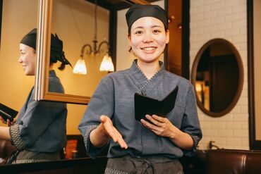 厳選した食材とこだわりの麺を使用し、
本格的な"鯛塩らぁ麺"を提供しています◎
スタッフはまかないで無料で食べれちゃいます♪