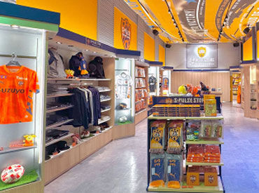 株式会社ヒト・コミュニケーションズ 静岡支店/s0f27fntcsmgr 清水エスパルスや販売の知識が無くてもOK！
特別な経験が積めるうえに、日常の気分転換にもなります♪