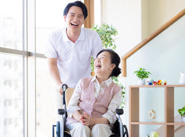 働きながらスキルアップ可能!
資格取得支援で、介護に関わる資格の取得が出来ます♪
※画像はイメージ