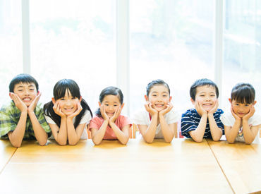 プライベートとの両立もしやすい!!
Wワークとして働くStaffもいます☆
※写真はイメージです