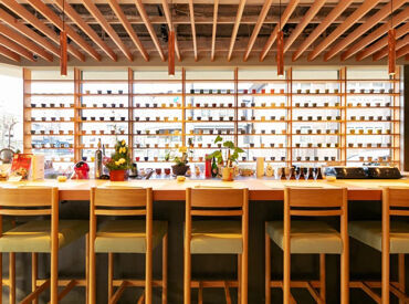 あふひ 正社員登用あり！
オシャレ・ファッションを楽しみつつ
長期＆安定勤務を目指せる職場です♪