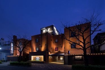 HOTEL WIZ CHIC （ホテル ウィズ シック） ＼未経験スタート大歓迎！／
学生/主婦/シニア…
幅広い世代が活躍中です！
プライベートとも両立できますよ◎