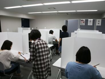 未経験でも安心♪
＼4～8名程度のチーム制でお仕事／
久しぶりにお仕事をスタートするママさん、
フリーターさん、大歓迎です♪