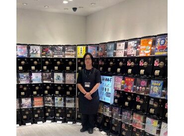 「このシリーズ好き！」
「これ欲しいかも！」
ワクワク楽しいアルバイト☆