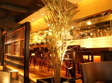 アットホームなお店だから、「初めて」のバイトデビューにもピッタリ◎みんなでしっかりサポートするので、安心してくださいネ☆