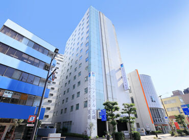 職場は栄養満点のご当地メニューや朝の定番メニューが
お客様にも好評のレストランです!