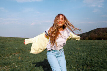 ファッション人材リンク株式会社【FJLFUKUOKA】 ﾟ*｡☆ ＮＥＷスタッフ募集 ☆。*ﾟ
1～2ヶ月の更新制のお仕事♪
シフト相談可能
即日勤務・フルタイム勤務ＯＫ
