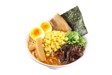 【国際線ターミナル内】
まずは簡単なところからスタート!
オーダーから提供までカウンター対応ですべて完結♪