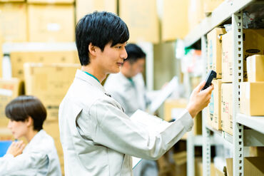 最新倉庫で快適な環境！
オシゴトはとってもシンプル★