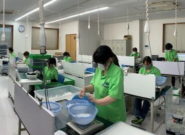 中部モールディング 