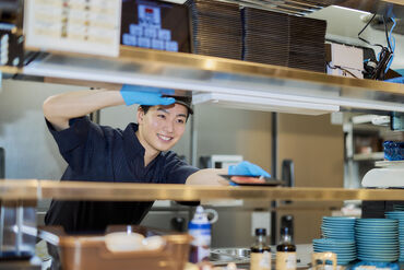 飲食店・接客未経験、調理未経験、バイトデビューの方にもおすすめな焼肉バイトです！