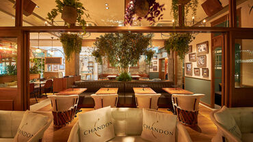 Green house by mercer brunch11 学生・フリーターさん大歓迎！
キッチン4～5名/ホール6～8名のチームで営業中！
シフトは面接時にお気軽にご相談ください。