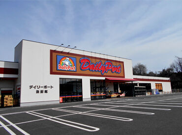 \カンタン軽作業★/
メインは品出しや袋詰め
⇒モクモク作業が好きな方に♪
人と話すのが好きな方にピッタリのレジも◎