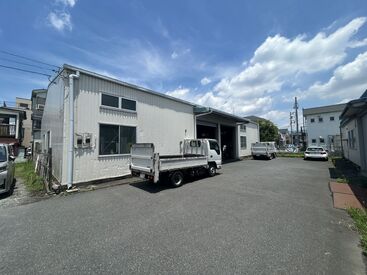 充実のフォロー体制あり！
1つ1つ出来ることを増やしていけば大丈夫★
頑張りに応じて積極的な昇給あり！