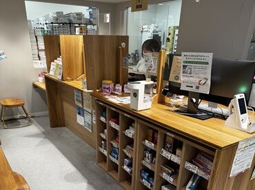 現在活躍中のスタッフはほぼ全員が30代◎
しかも…女性スタッフ100％の職場なんです♪
明るくて話しやすい雰囲気のお店です★