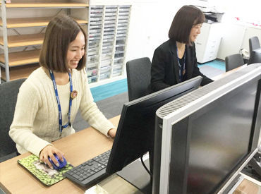 日本和装ホールディングス株式会社 ＜20～40代活躍中!＞
横浜駅直結のスカイビル内でのお仕事。
食事や買い物ができる施設が多数。
休憩中や仕事終わりに買い物も◎