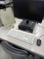 [準社員]or[正社員]登用制度もあるから
キャリアも伸ばせる環境です！
ブランクがある方も是非お気軽にご応募ください◎