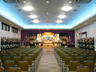 40~50代の主婦さん中心に活躍中♪
子育て明け・ブランクがある方も在籍!
まずはお気軽にご相談くださいね◎