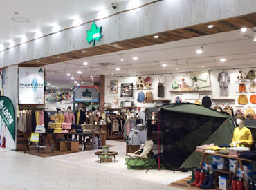 アウトドアやキャンプに“アツい”先輩たちが優しく教えます◎
どうせ働くなら楽しい方がいいですよね(^^)/