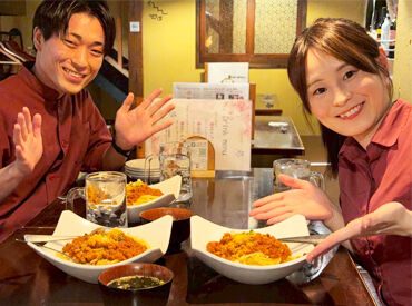 バルめし山田 仲間と楽しくバイトしたいなら必見★
忙しい時も声を掛け合って協力！
「仲が良いから卒業したくない！」
なんてスタッフも…！
