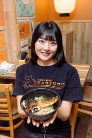 リョウテにサバ 「バイトが初めてで不安」
「飲食って怒られそう…」
そんな方にこそ来てほしいお店です。