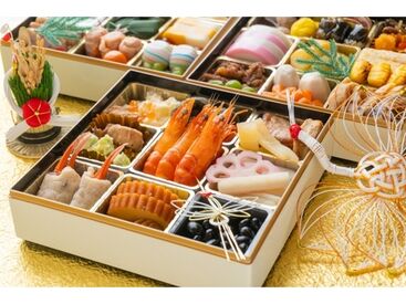 マニュアル完備で初めての方も安心◎
毎年人気の“おせちづくり”を裏側からサポート!