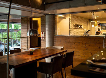 リストランテ 桜鏡 (運営：株式会社イー・ビー・アイ・マーケティング) 時給1800円！入社準備金15万円！
イタリアで働く夢を叶えたい方にもオススメ