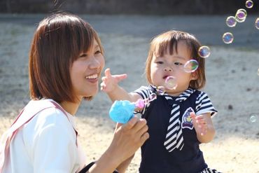 子ども達のパワーに圧倒されることもありますが、充実感◎
園児のどんな表情も可愛く、毎回驚きと学びの連続!
※写真はイメージ
